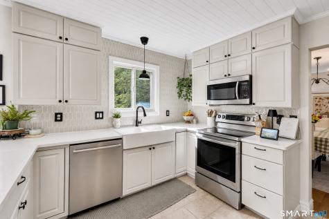 10 Deer Lane Ledyard CT 06339