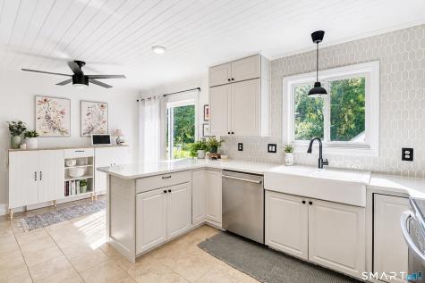 10 Deer Lane Ledyard CT 06339
