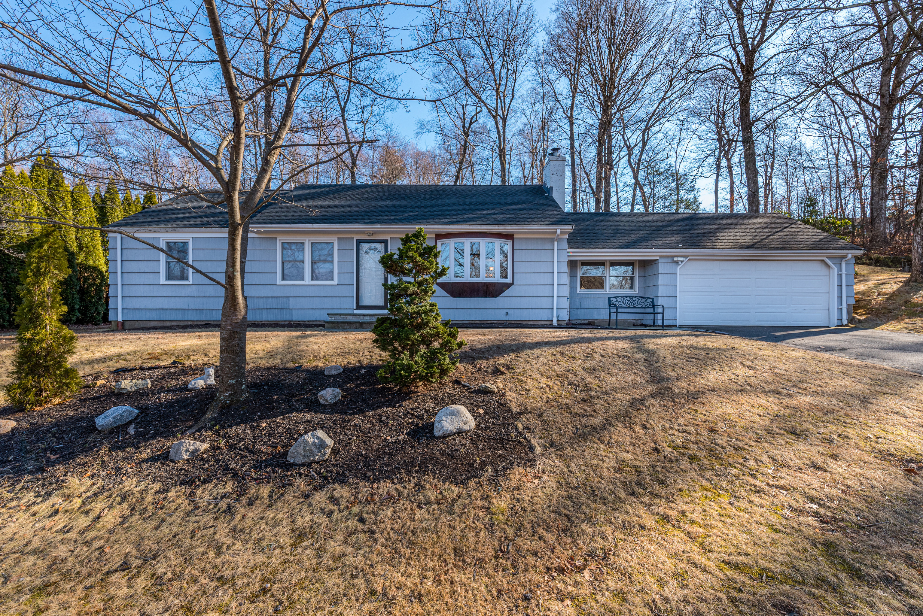 371 Middle Road Farmington CT 06032