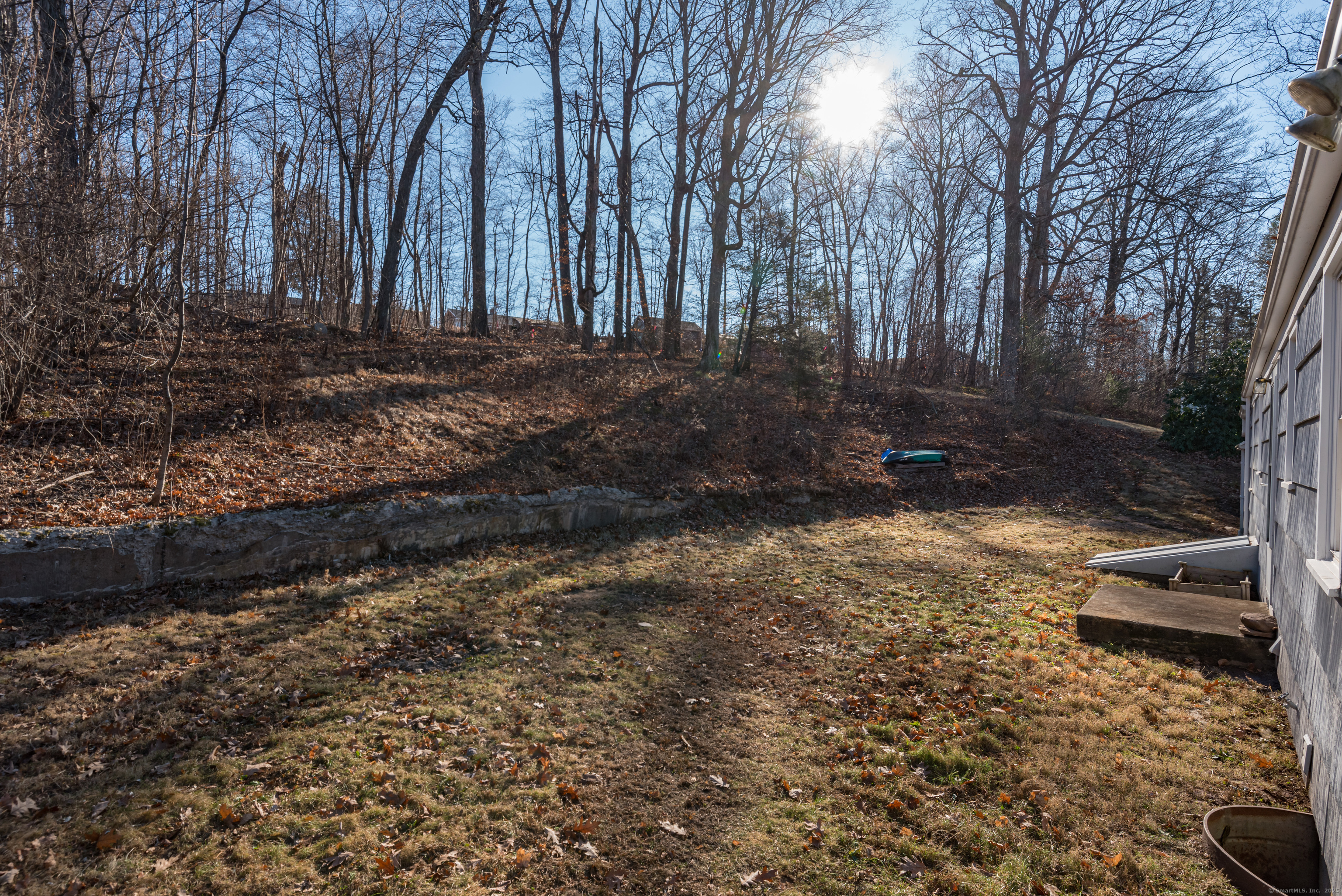 371 Middle Road Farmington CT 06032