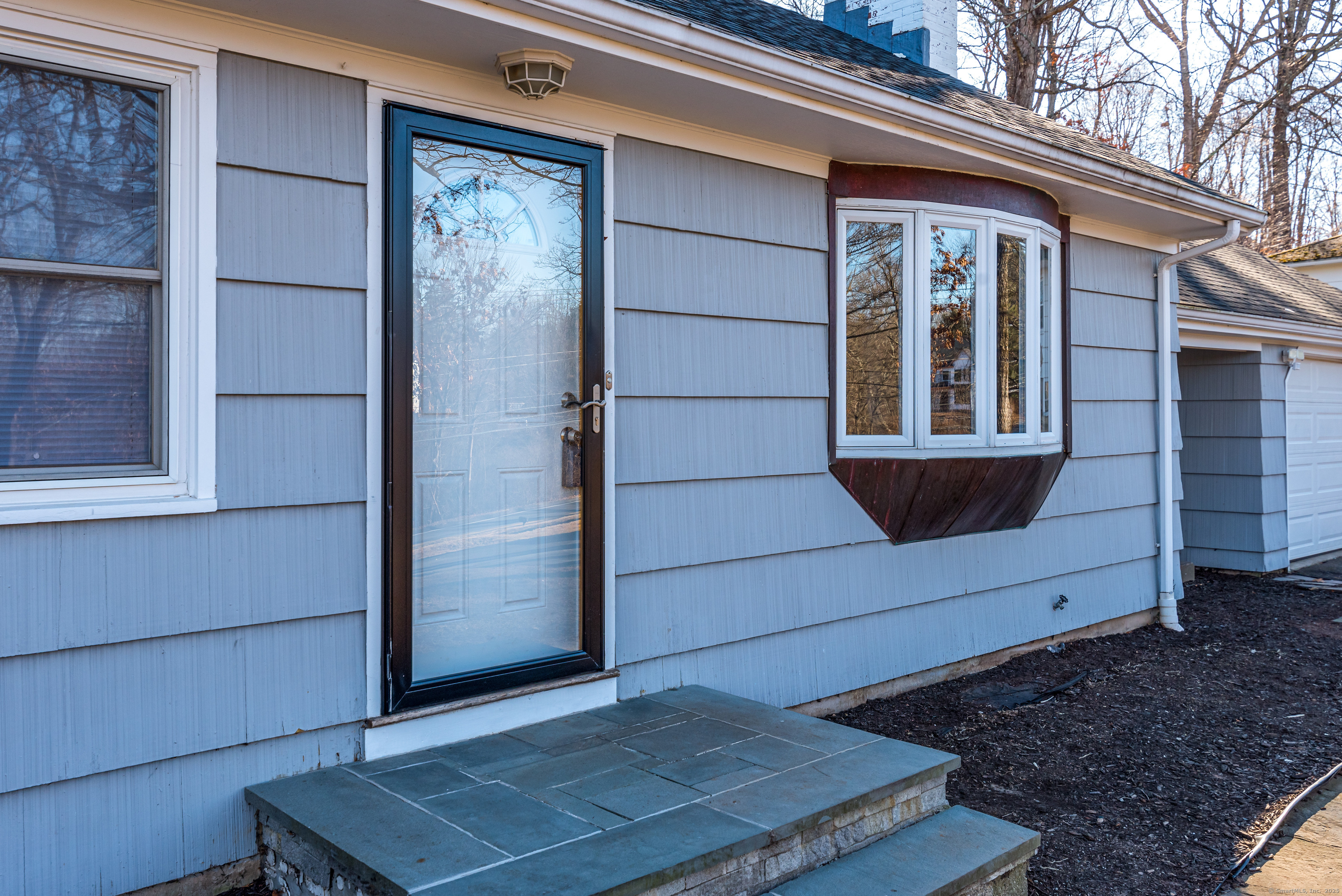 371 Middle Road Farmington CT 06032