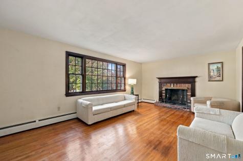 80 Valley View Drive Suffield CT 06078