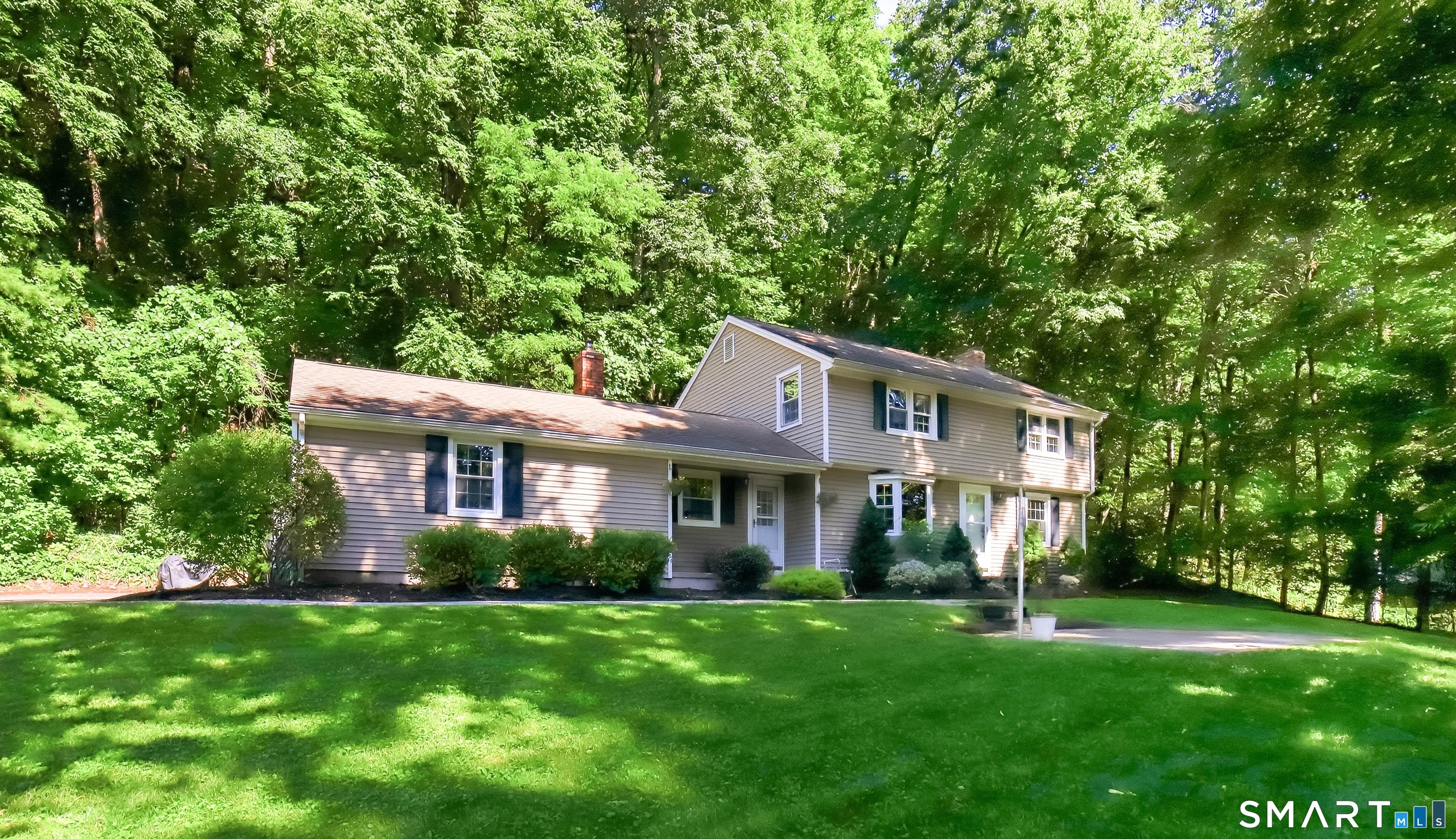 112 Hedgehog Lane Simsbury CT 06092