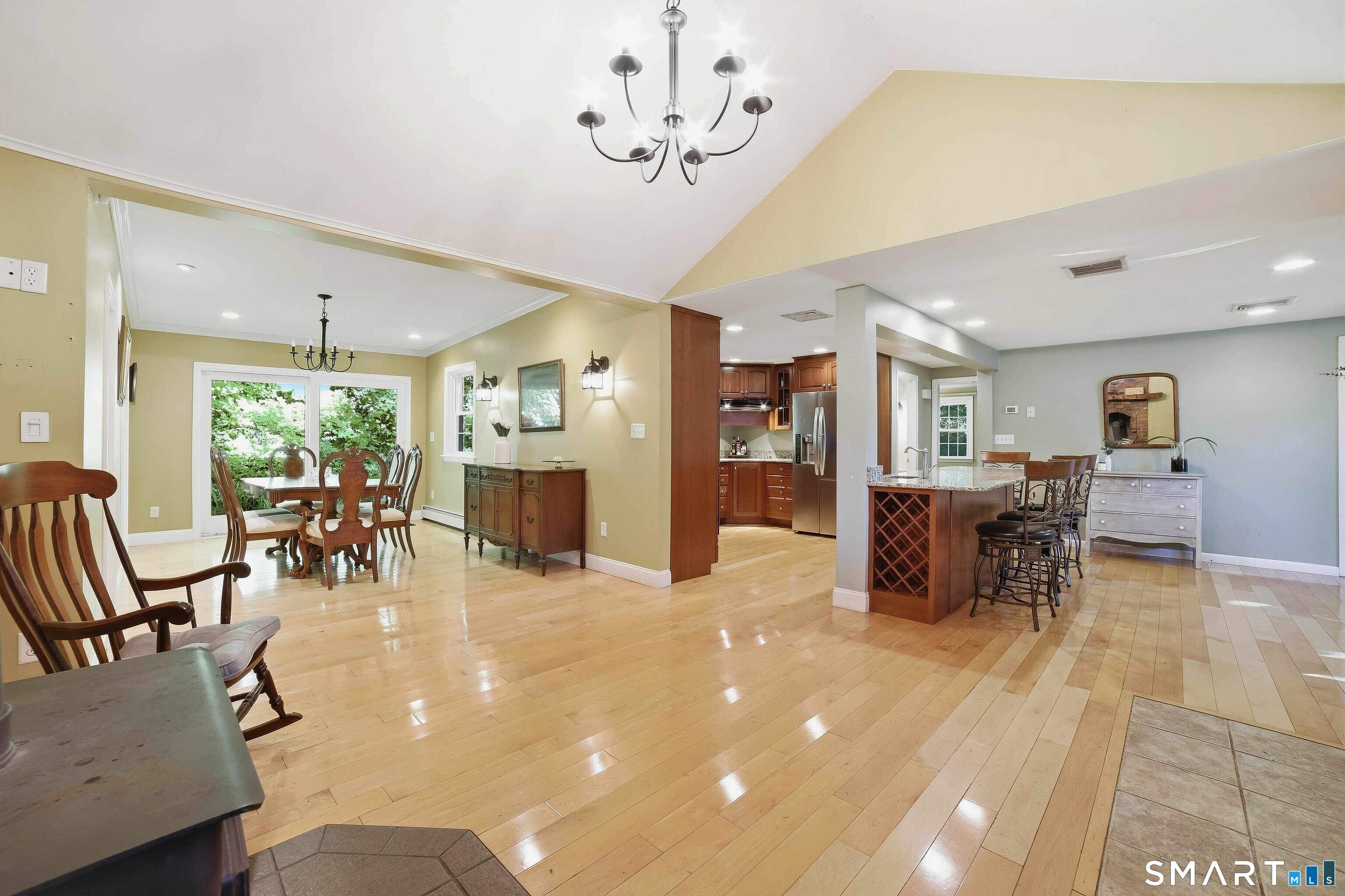 112 Hedgehog Lane Simsbury CT 06092