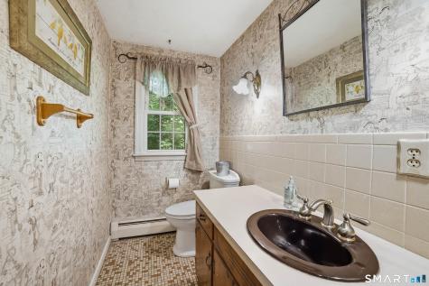 112 Hedgehog Lane Simsbury CT 06092