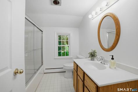 112 Hedgehog Lane Simsbury CT 06092