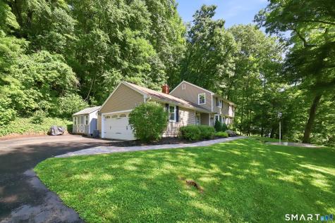 112 Hedgehog Lane Simsbury CT 06092