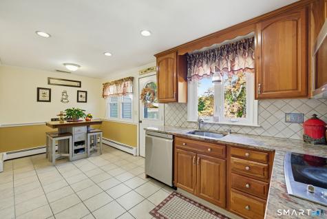 46 Pond Side Drive Wethersfield CT 06109