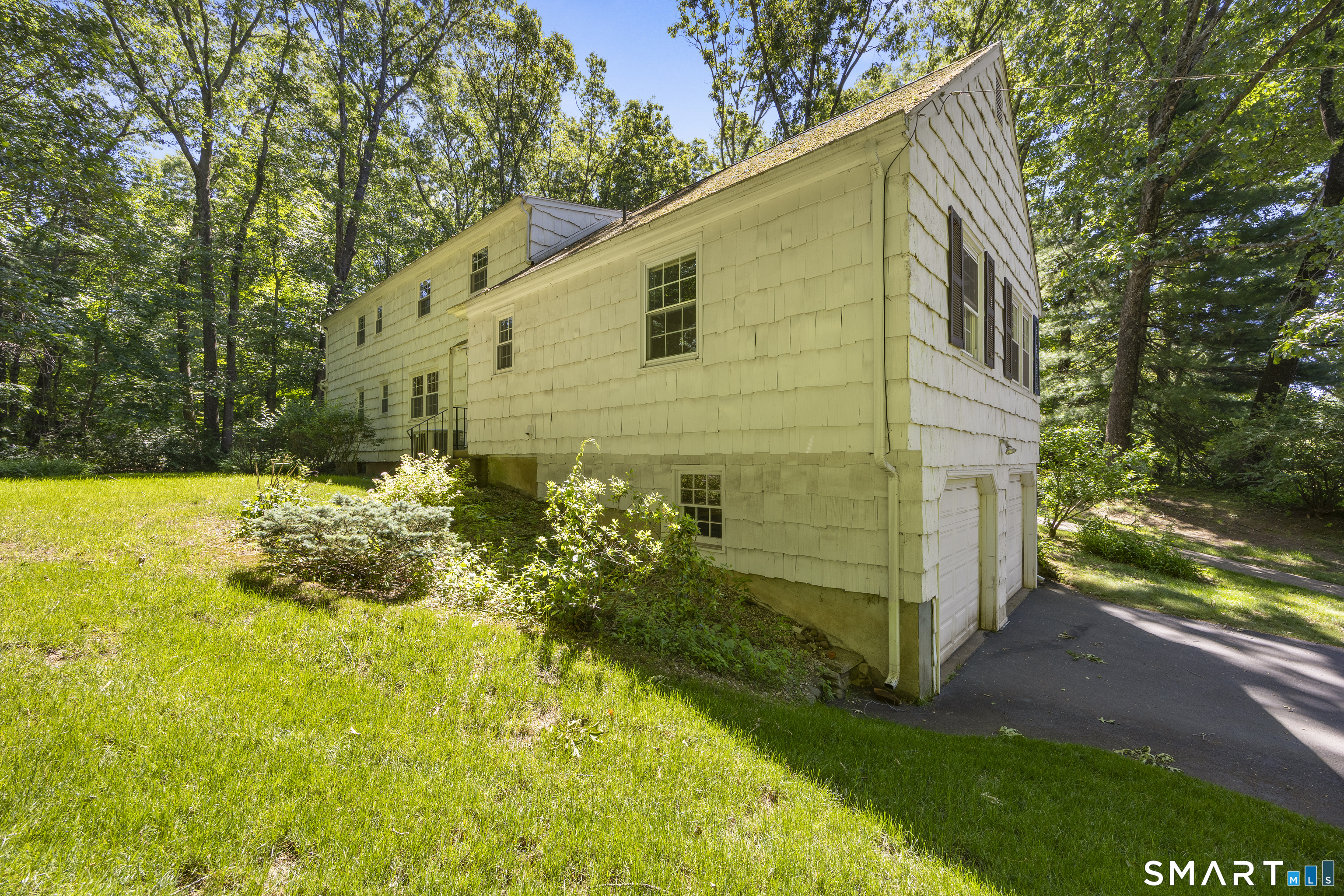 151 Braemar Drive Cheshire CT 06410
