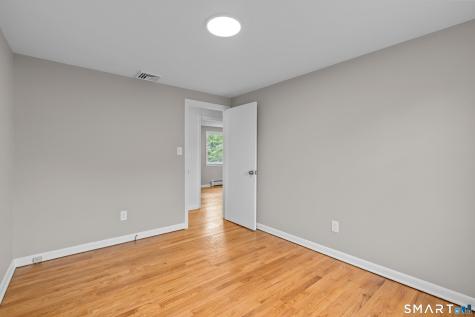 40 Woodside Lane Plainville CT 06062