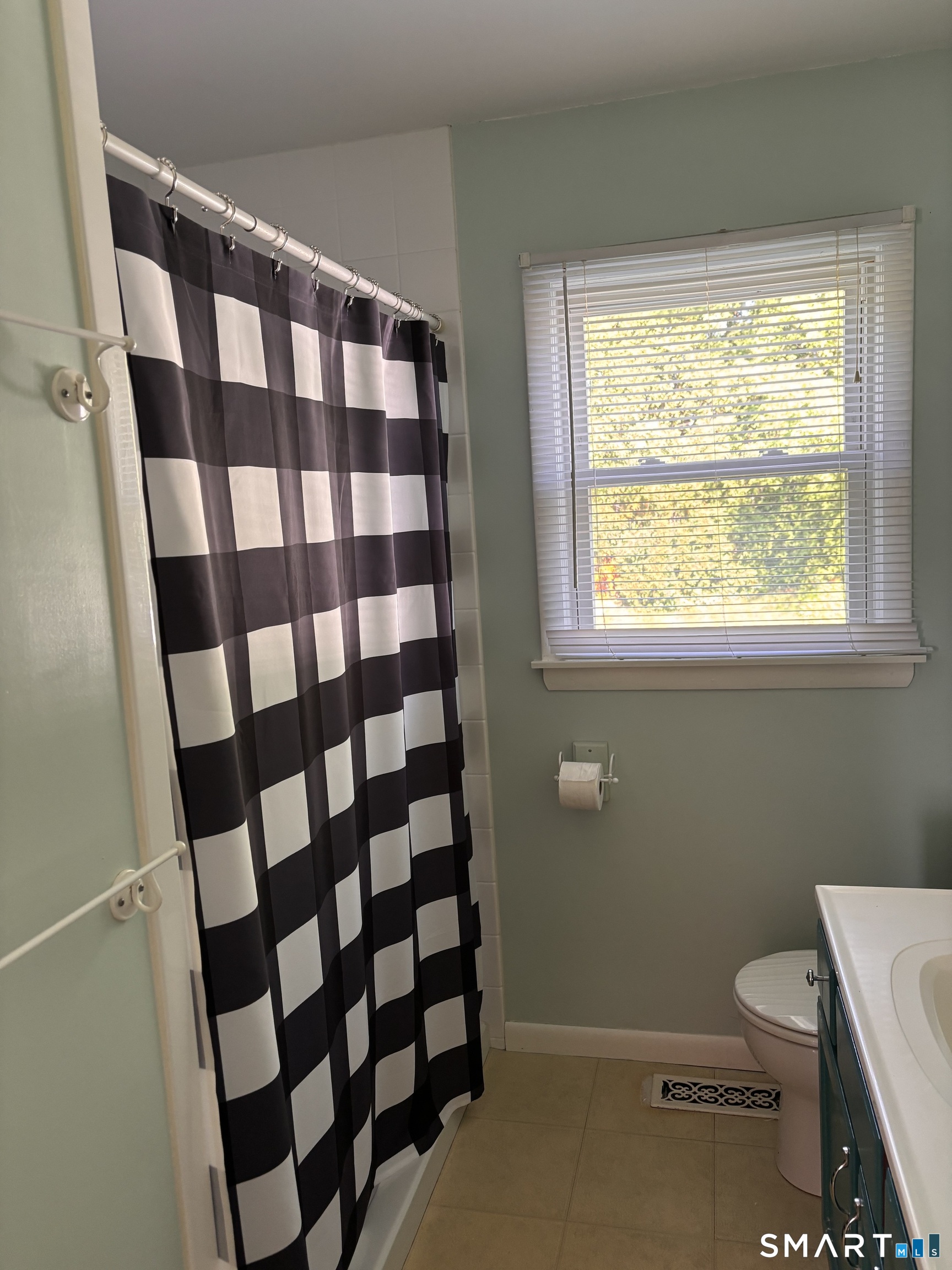 5 Herster Drive East Lyme CT 06357