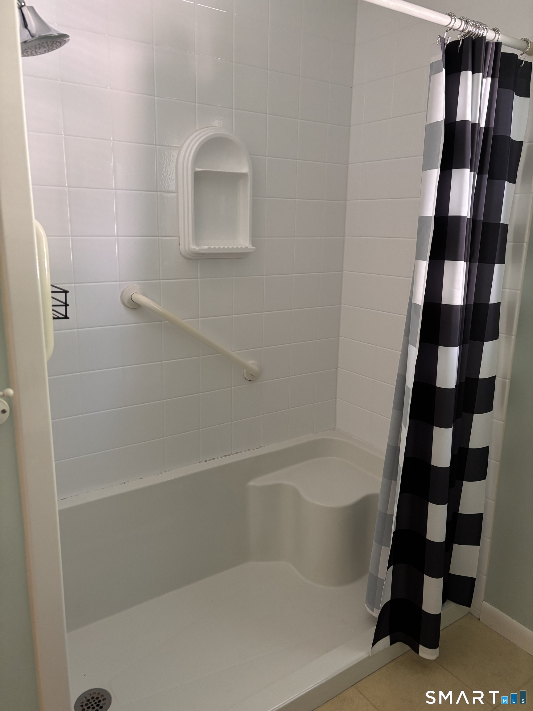 5 Herster Drive East Lyme CT 06357