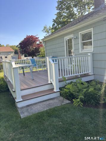 5 Herster Drive East Lyme CT 06357