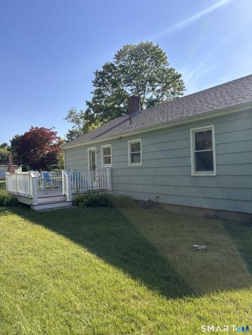5 Herster Drive East Lyme CT 06357