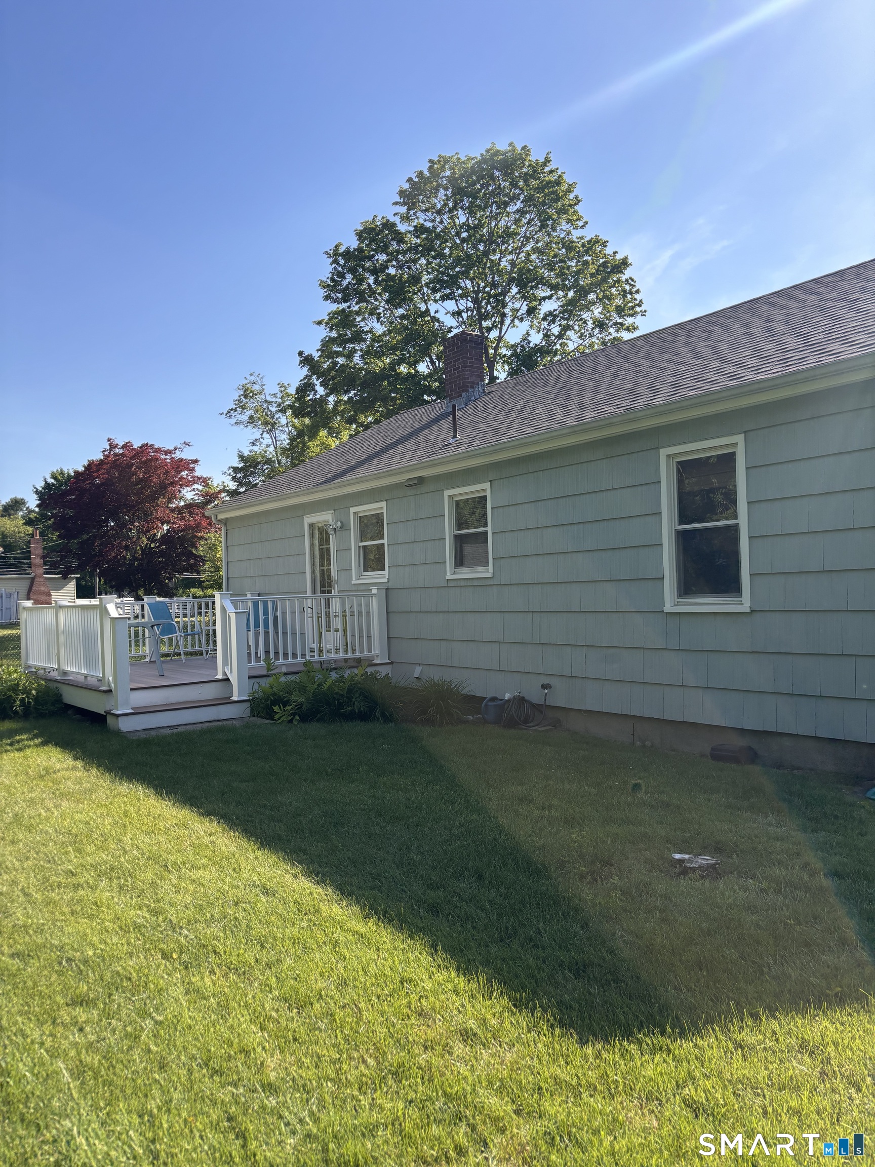 5 Herster Drive East Lyme CT 06357