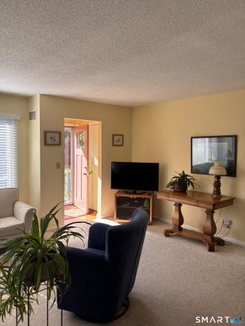 5 Herster Drive East Lyme CT 06357