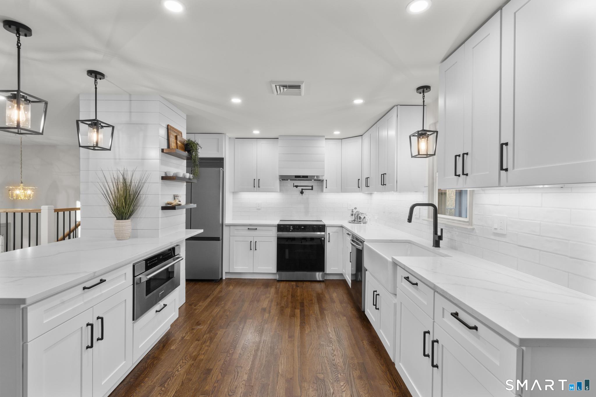 11 Lane Street Shelton CT 06484