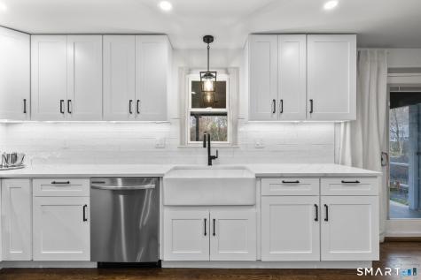 11 Lane Street Shelton CT 06484