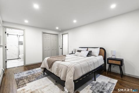 11 Lane Street Shelton CT 06484