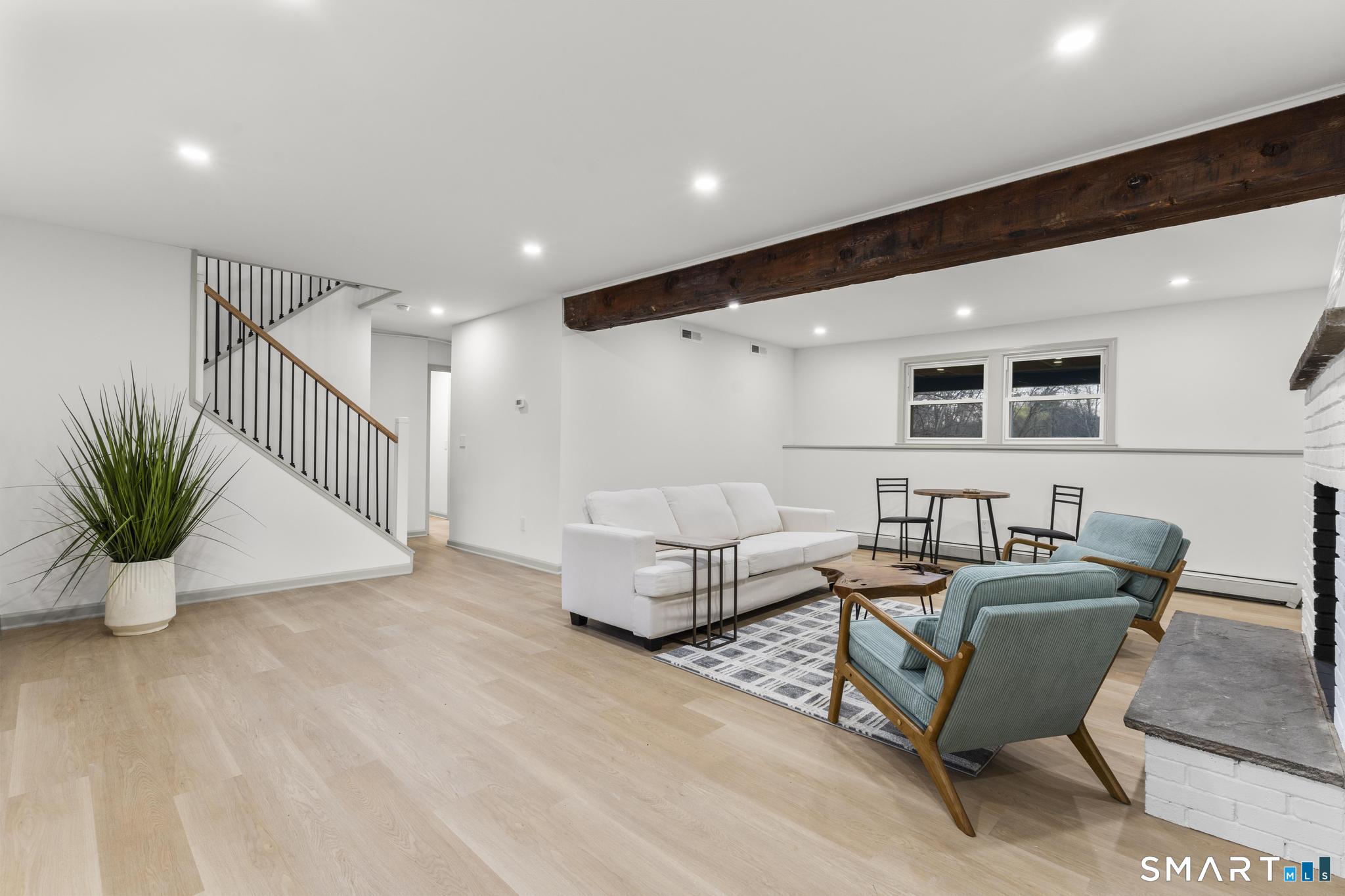 11 Lane Street Shelton CT 06484