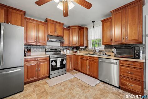 146 Manchester Avenue Waterbury CT 06705