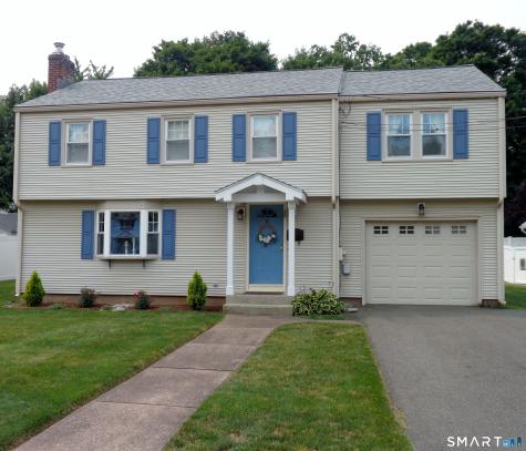 22 Scarborough Road Manchester CT 06040