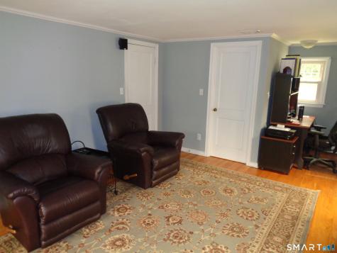 22 Scarborough Road Manchester CT 06040