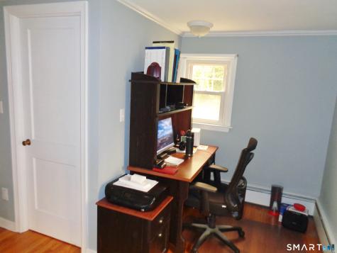 22 Scarborough Road Manchester CT 06040