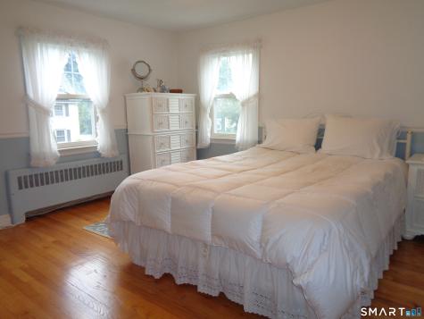 22 Scarborough Road Manchester CT 06040