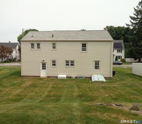 22 Scarborough Road Manchester CT 06040