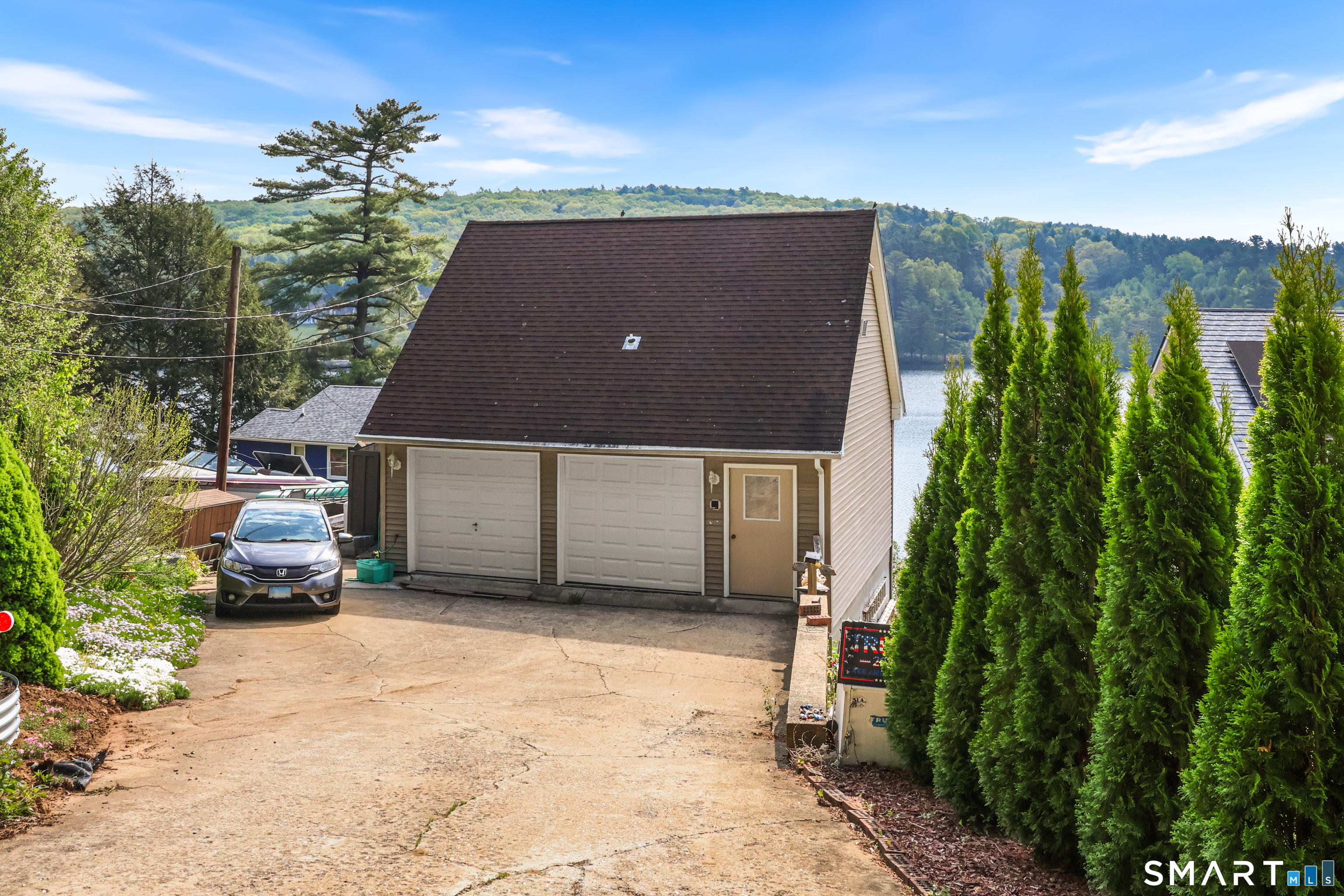 31 Lake Shore Boulevard Stafford CT 06076