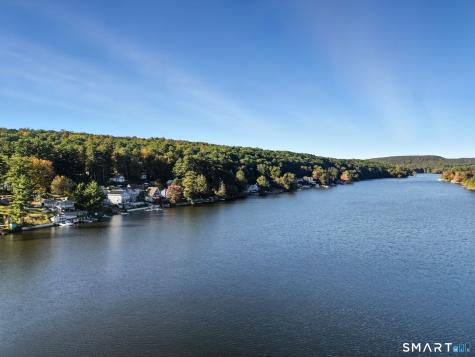 31 Lake Shore Boulevard Stafford CT 06076