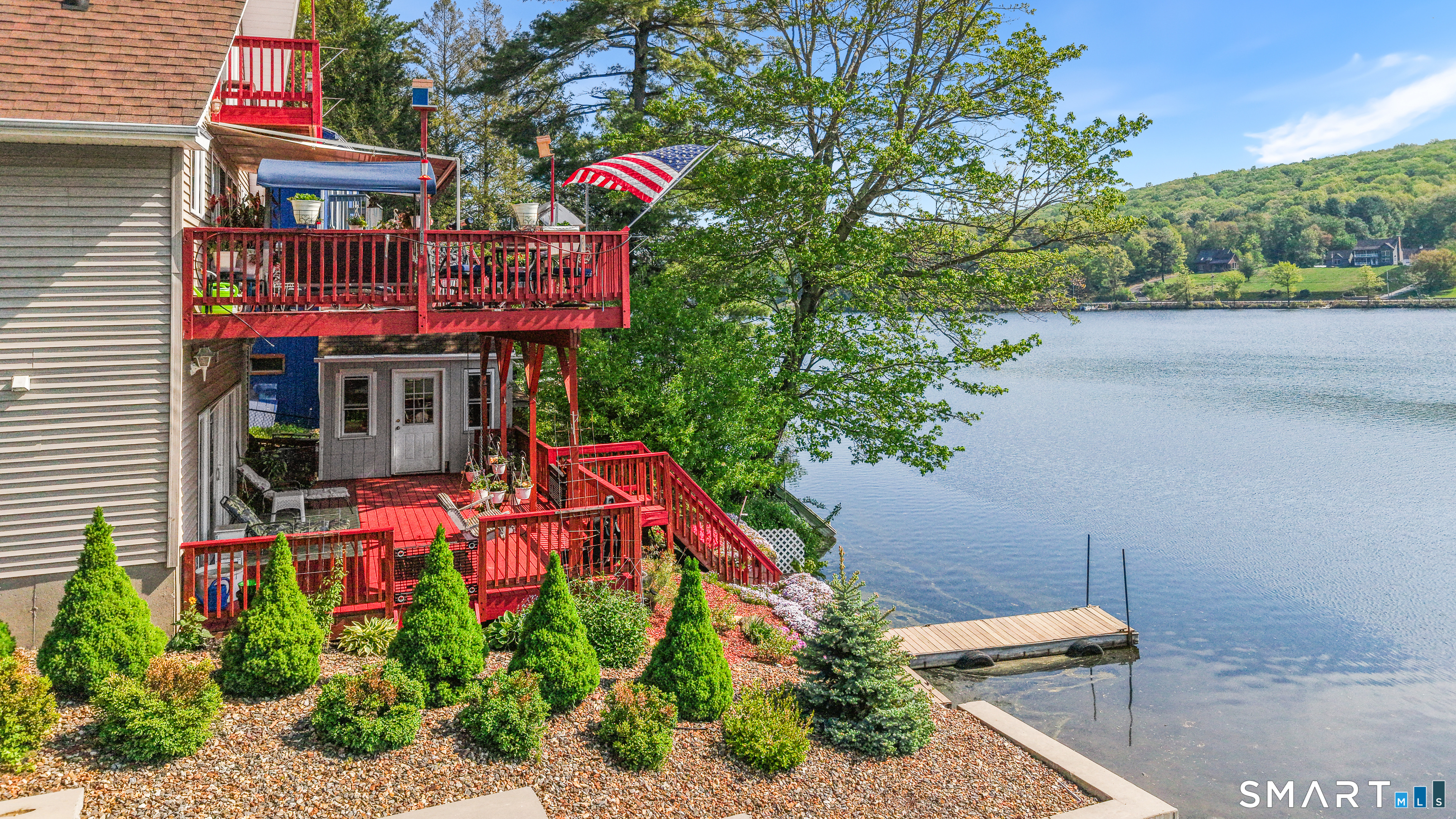 31 Lake Shore Boulevard Stafford CT 06076
