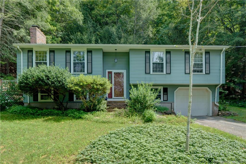 416 Chaffeeville Road Mansfield CT 06268