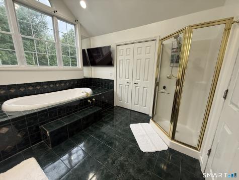 13 Juniper Lane Plainfield CT 06354