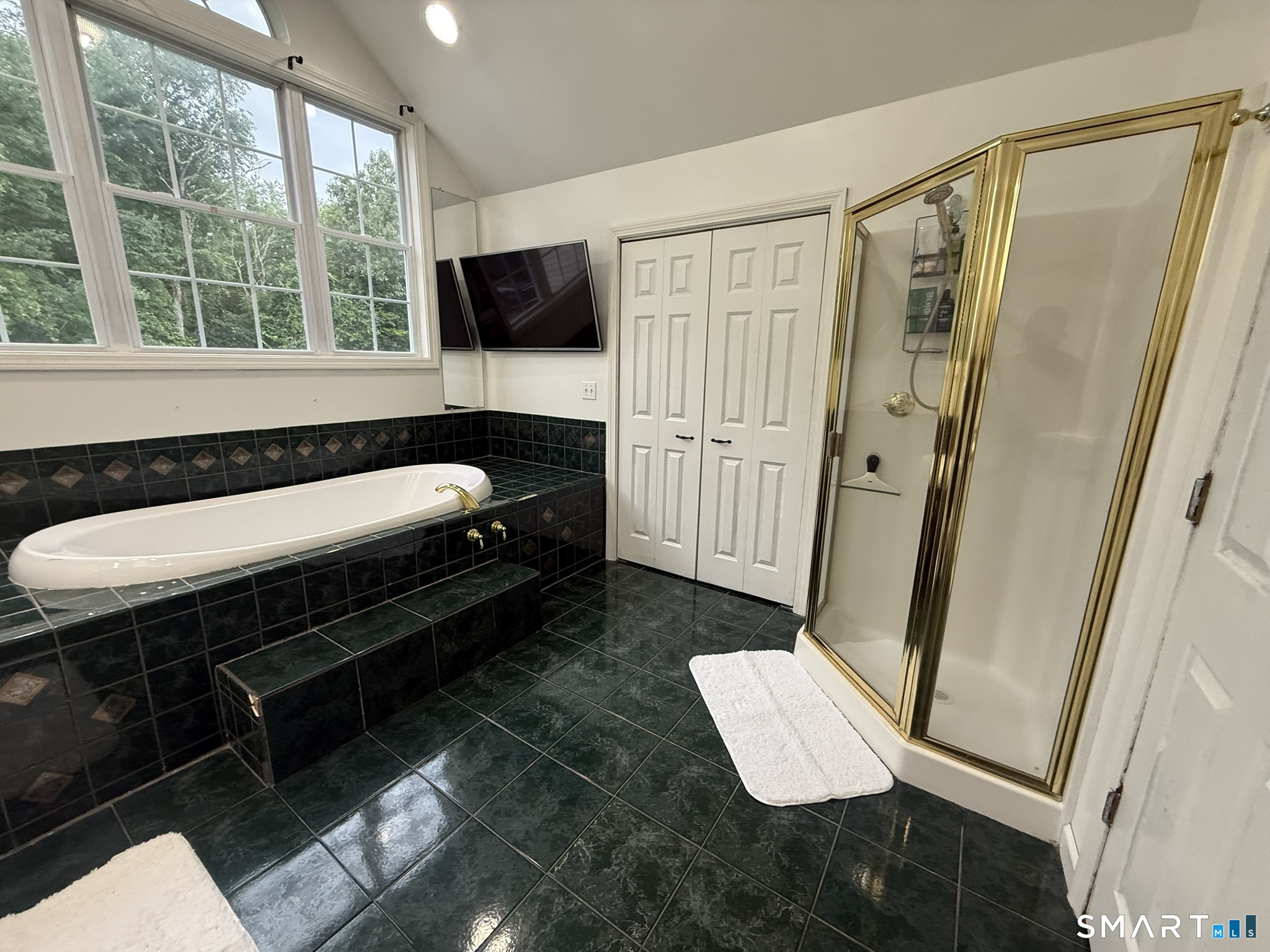 13 Juniper Lane Plainfield CT 06354
