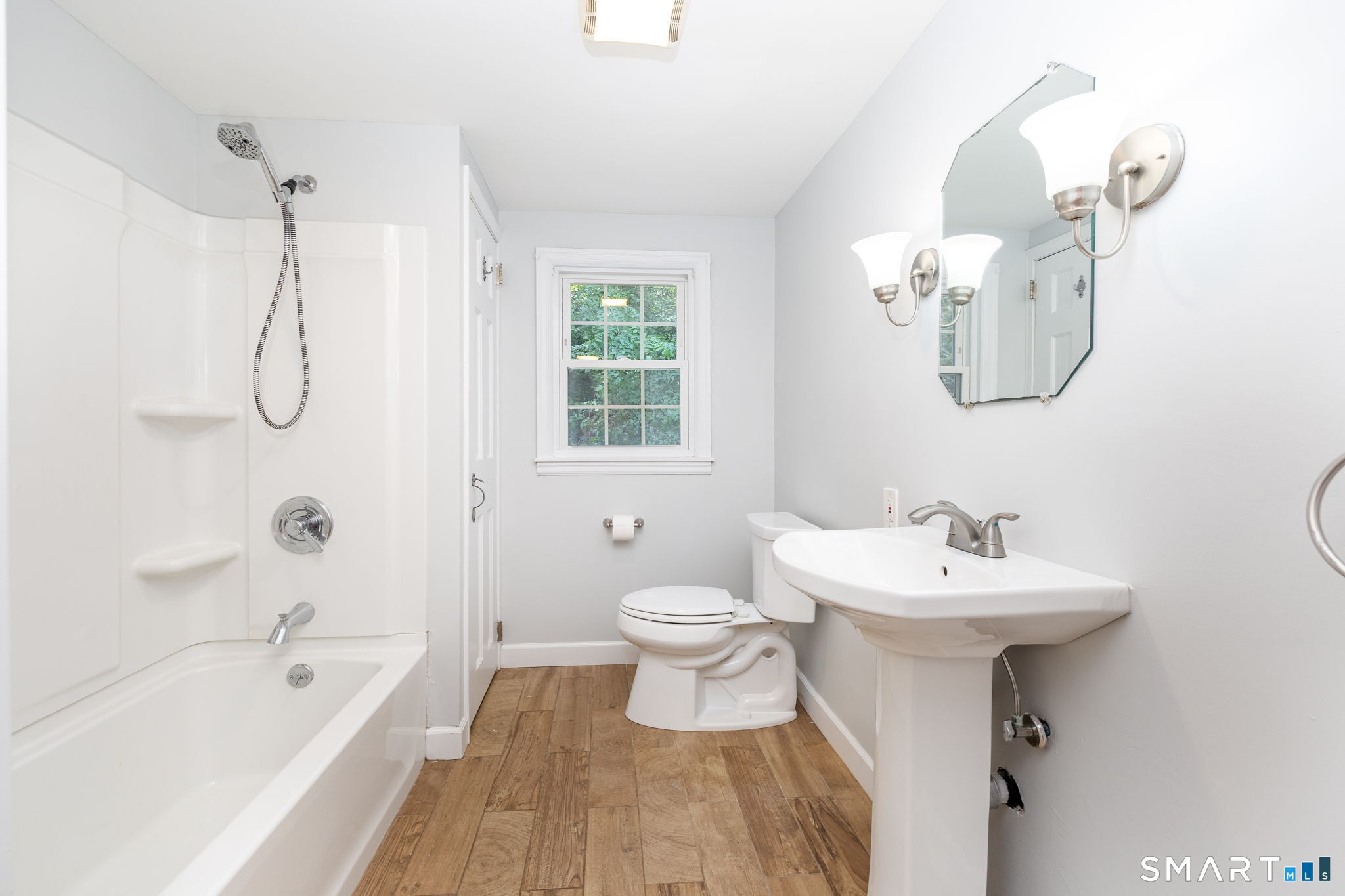 11 Sakrison Road Granby CT 06035