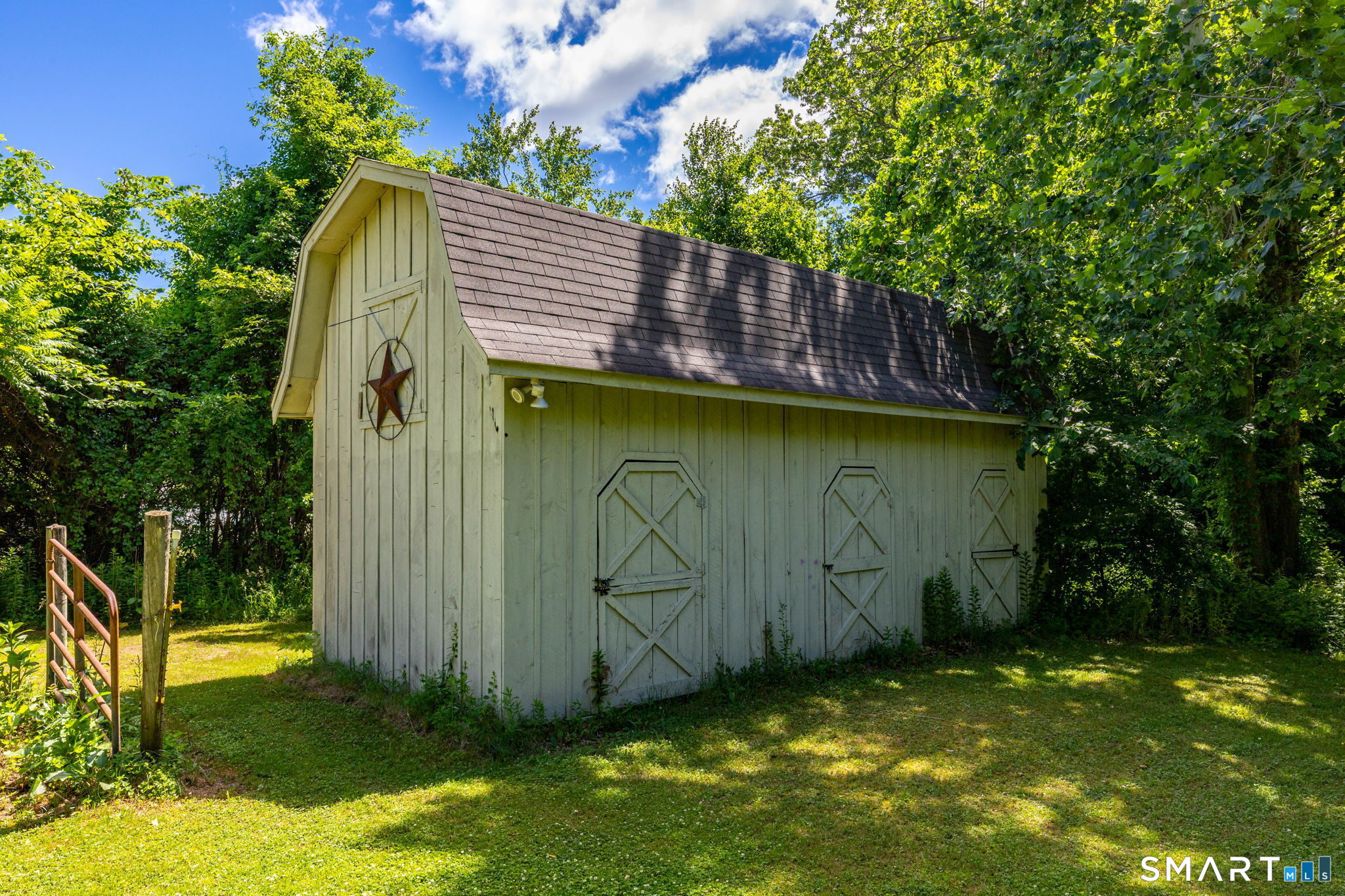 11 Sakrison Road Granby CT 06035