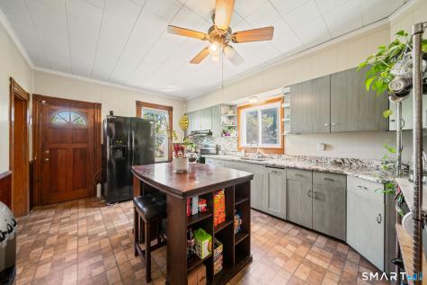 12 Hull Street Ansonia CT 06401