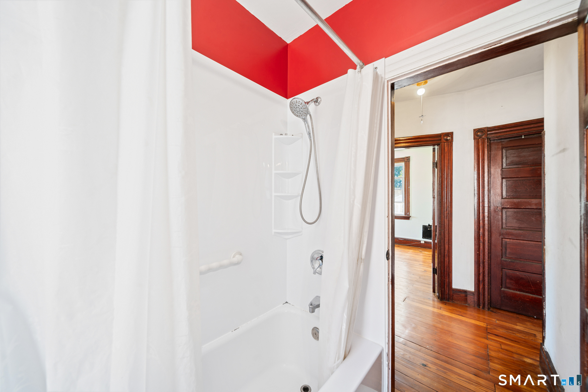12 Hull Street Ansonia CT 06401