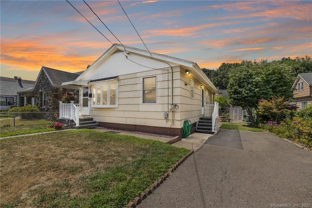 375 Chamberlain Avenue Bridgeport CT 06606