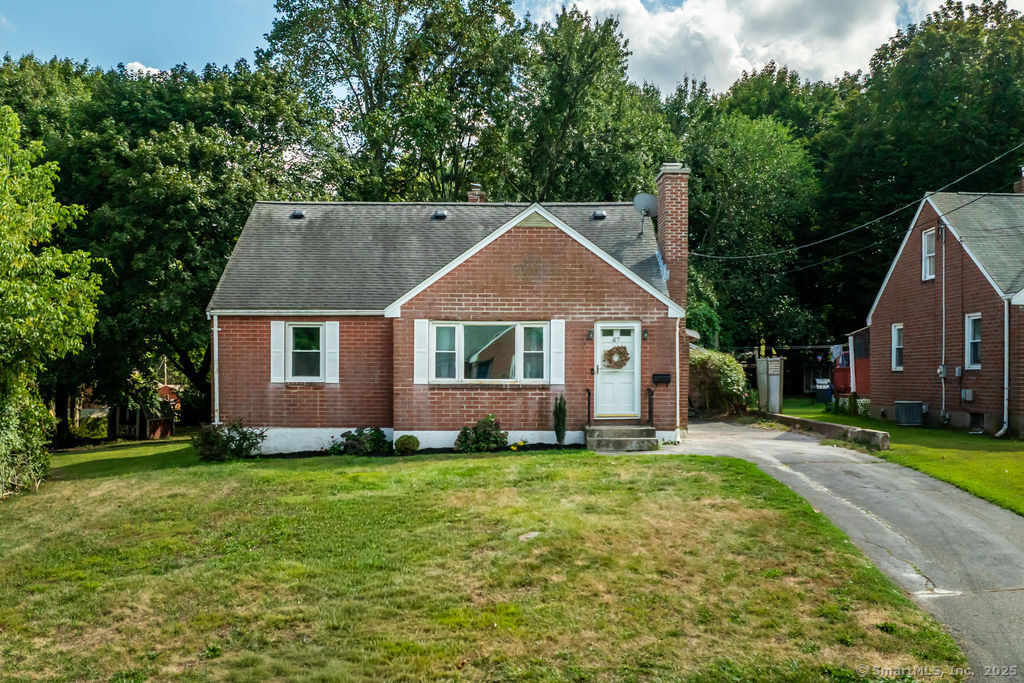 47 Cricket Drive Meriden CT 06450