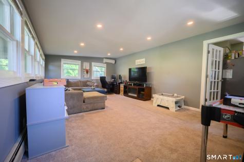 15 Farnam Hill Bethel CT 06801