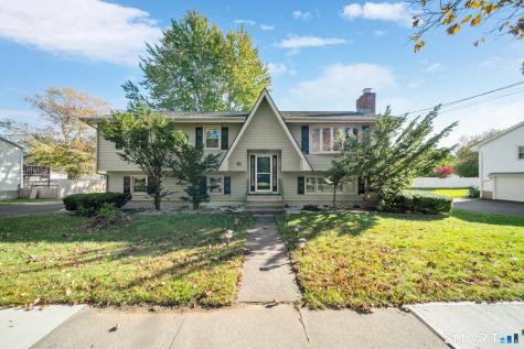 85 Bear Paw Road Stratford CT 06614