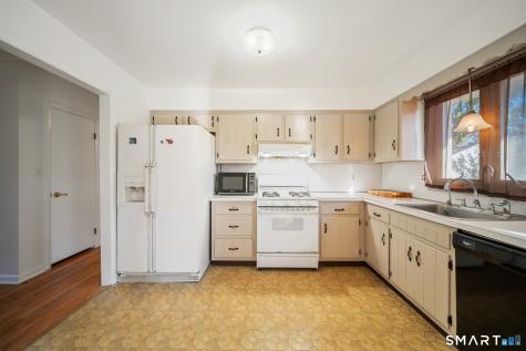 85 Bear Paw Road Stratford CT 06614