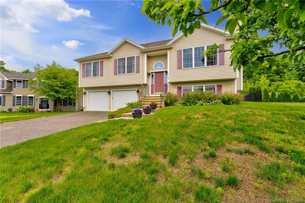 183 Auburn Street Naugatuck CT 06770