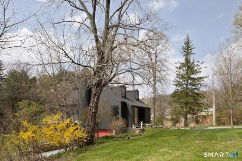 856 Barnum Street Sheffield MA 01257