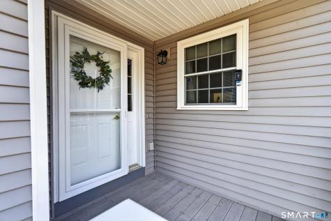 835-#E Long Hill Road Middletown CT 06457
