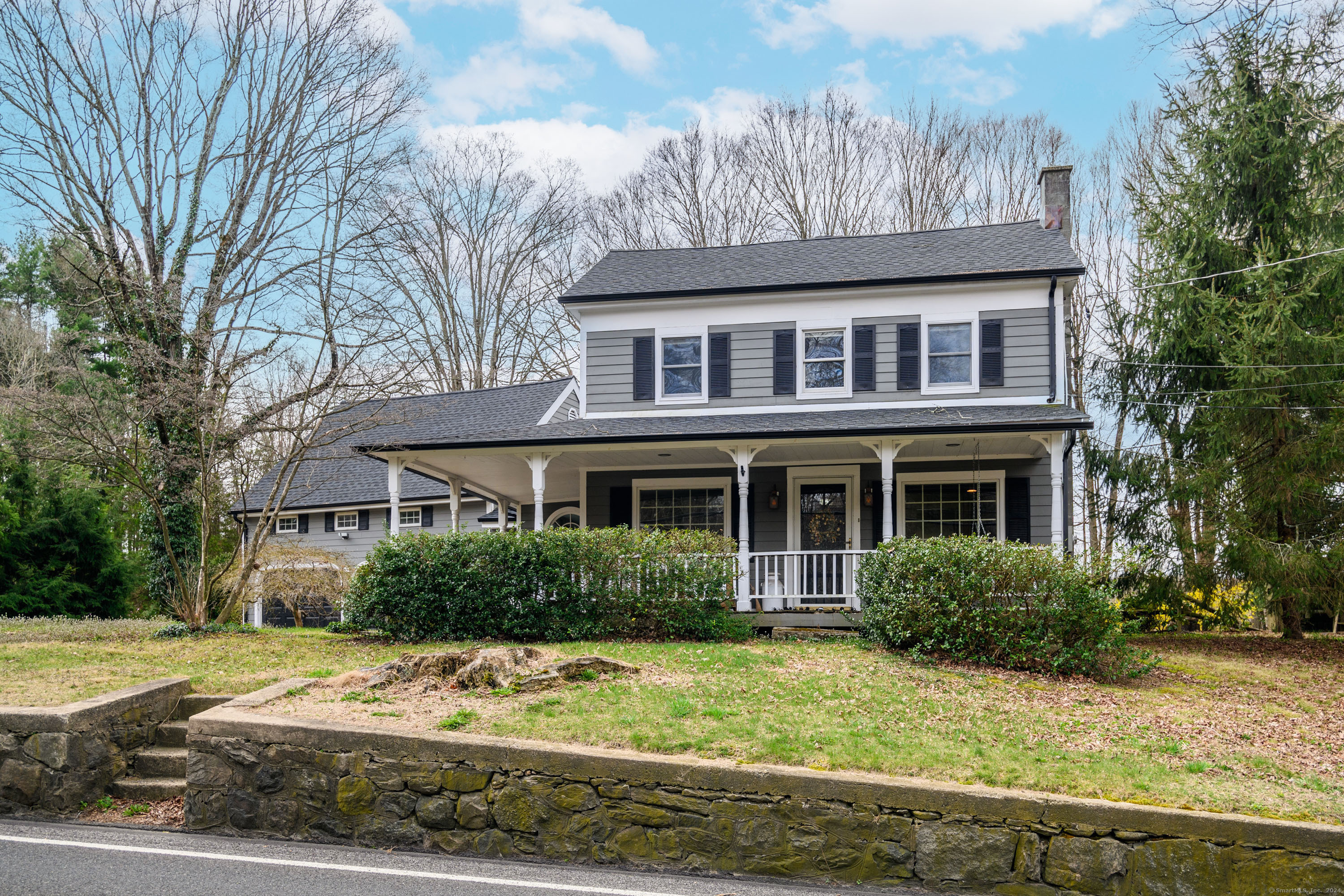 31 Dodgingtown Road Newtown CT 06470