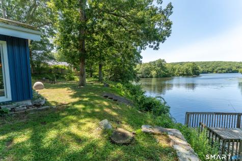 38 Pattagansett Drive East Lyme CT 06333